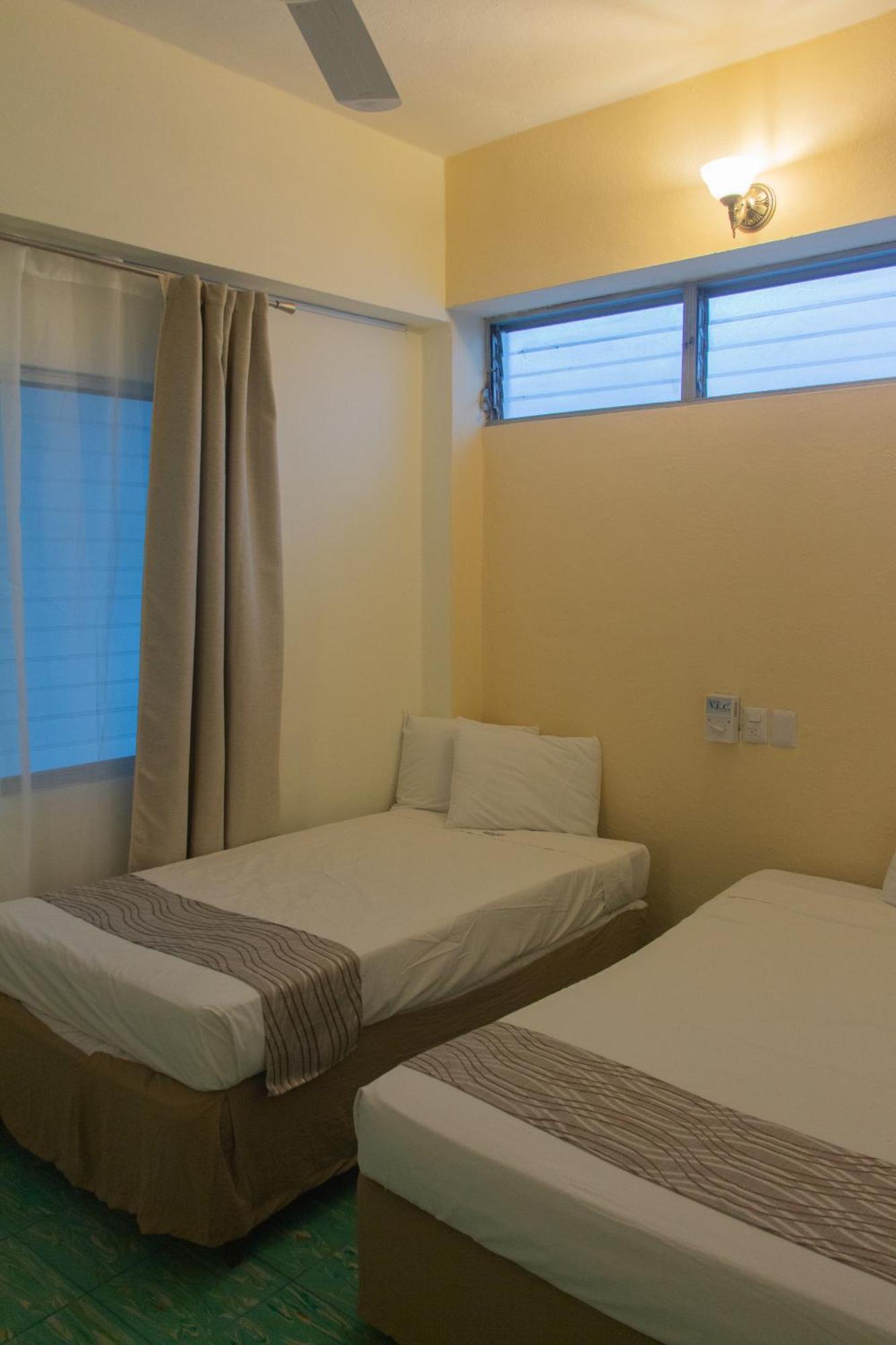 Hotel Nuevo Paris 3*